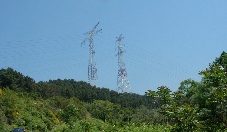 Elektrik Dağıtım Şirketlerinin Zararının Faturası Vatandaşa