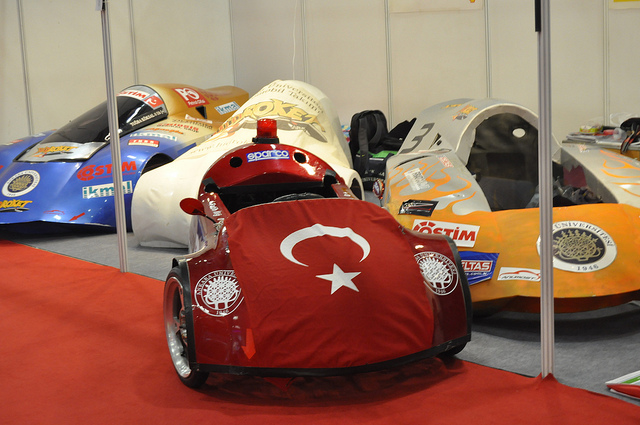 Hidroket'in Tasarımı Olan Hidrojenli Araç 1 Kw/S Enerji ile 140 Km Gidecek