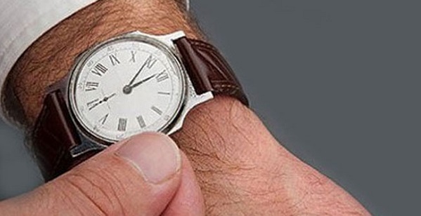 Dikkat! Saatler Geri Alınıyor!