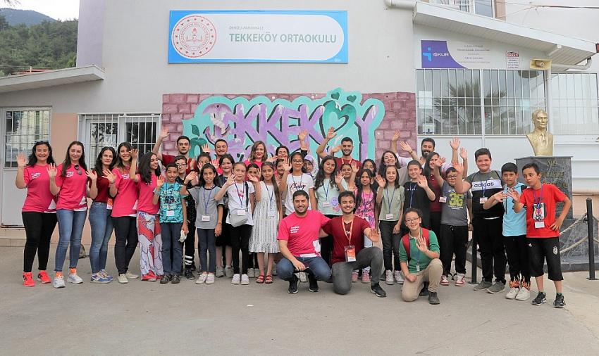 Aydem ve Gediz Perakende “Enerjinle Gelecek Senin” Projesi ile Öğrencilerle Yeniden Buluşuyor