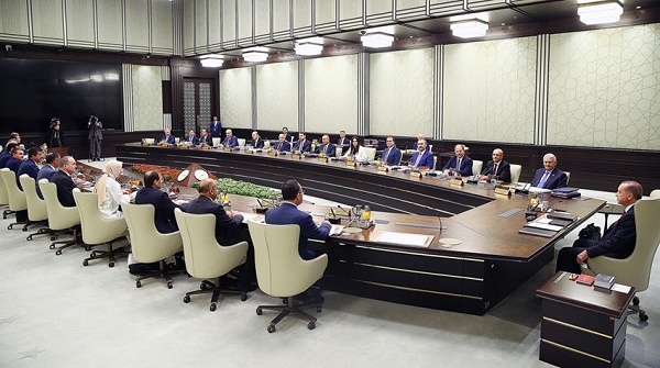 Enerji Bakanlığı, TEiAŞ ve TKi'ye Ait Kadrolarda Düzenleme