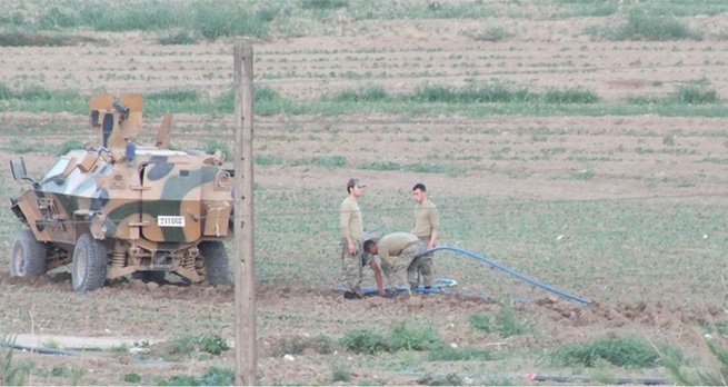 IŞiDâ€™in Devlet Denetiminde â€™Kaçakâ€™ Boru Hattı!