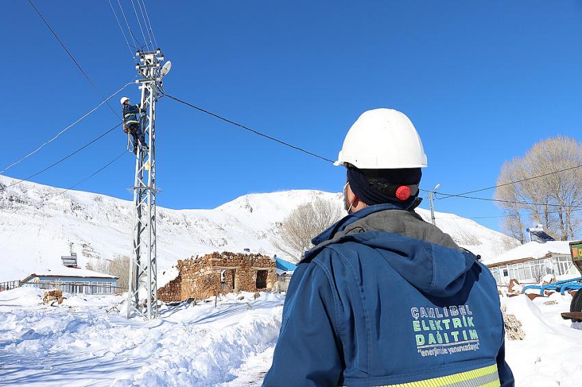 ÇEDAŞ Hizmet Bölgesinin Elektrik Tüketimi Yüzde 10 Arttı