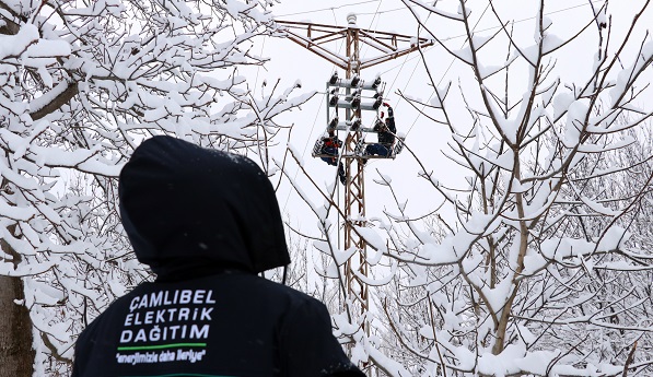 ÇEDAŞ Enerji Timâ€™lerinin Zorlu Kış Mesaisi