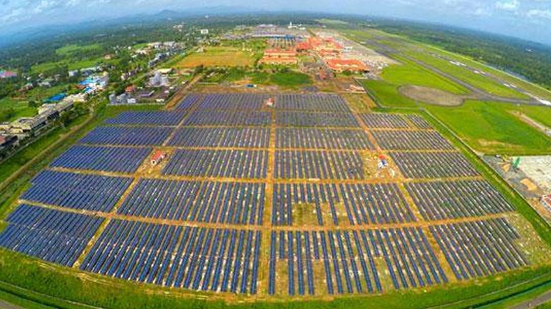 Tamamen Güneş Enerjisiyle Çalışan ilk Havaalanı