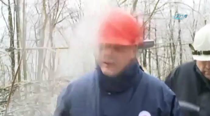 Enerji Bakanı Ölümden Döndü!