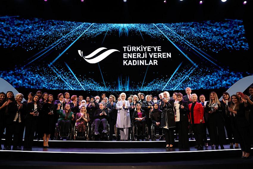 Türkiye'ye Enerji Veren Kadınlar Ödüllerine Kavuştu