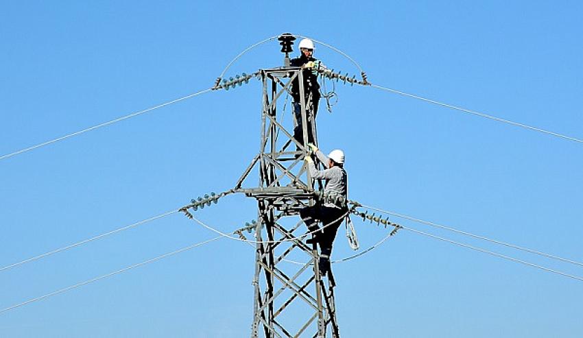 Elektrik Dağıtımda Çalışan Sayısı 66 Bini Aştı