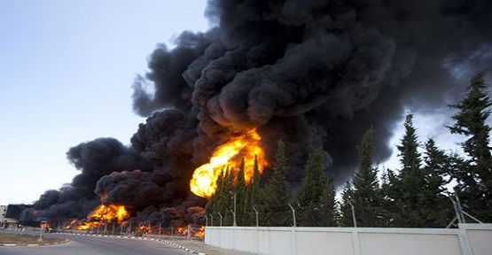 israil Gazzeâ€™deki Tek Elektrik Santralini Vurdu