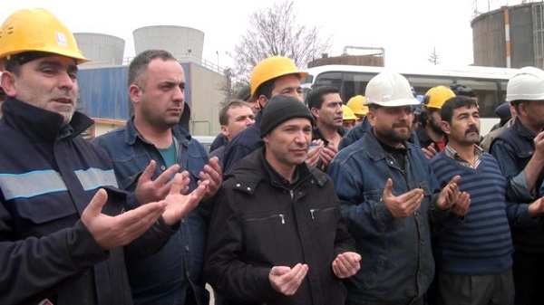 Termik Santral Çalışanlarından Mehmetçik Vakfı'na Bağış