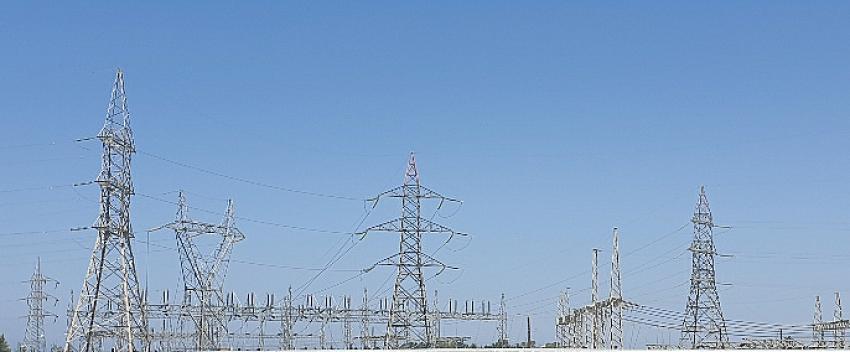 Elektrik Üretiminin Yarısından Fazlası Yerli ve Yenilenebilir Kaynaklardan
