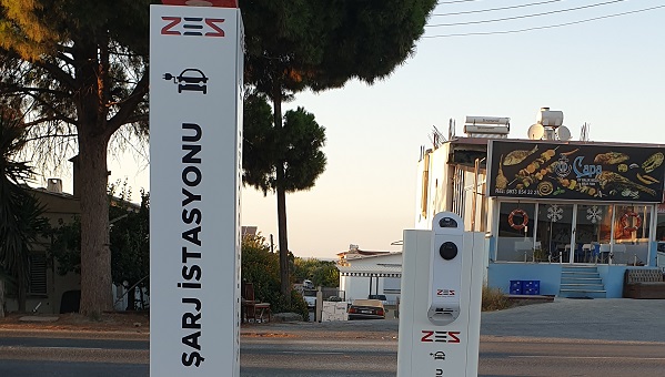 ZES KKTCâ€™deki ilk Elektrikli Otomobil Şarj istasyonunu Kurdu