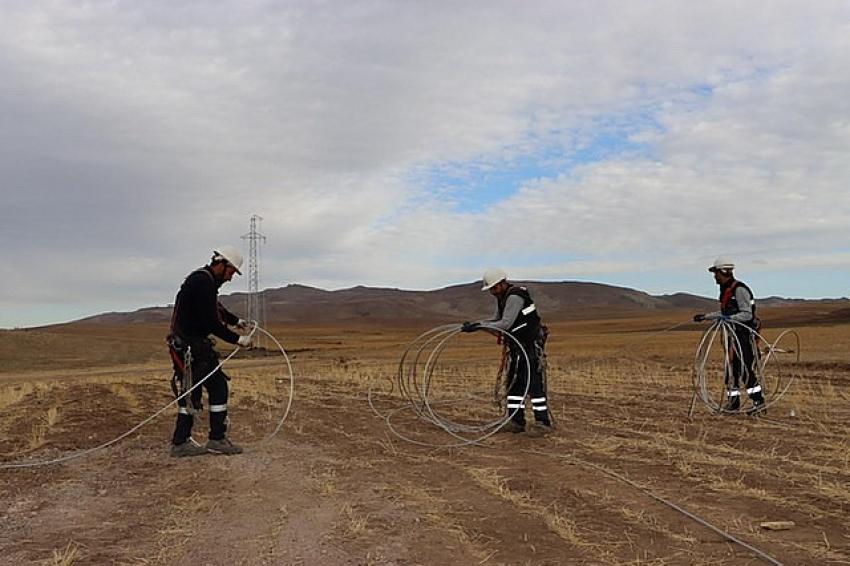 VEDAŞ Yatırım Çalışmalarına Devam Ediyor