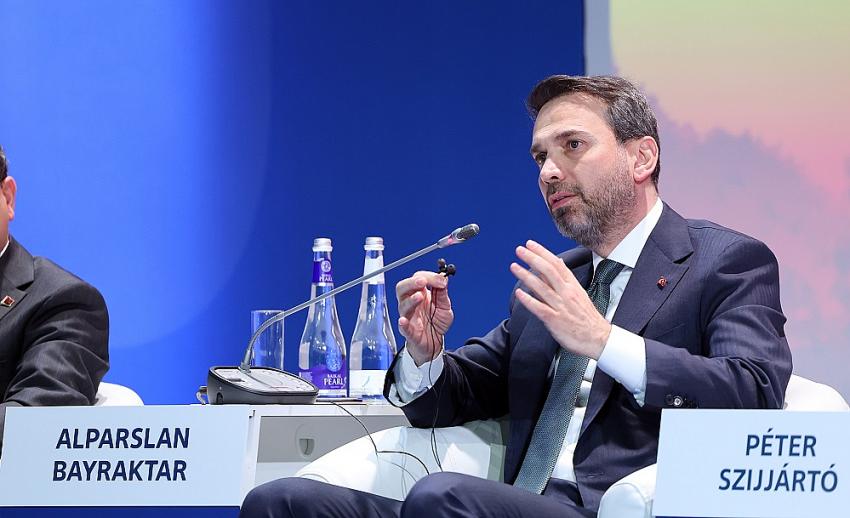 Bakan Bayraktar: Gelecek Nükleer Enerjide