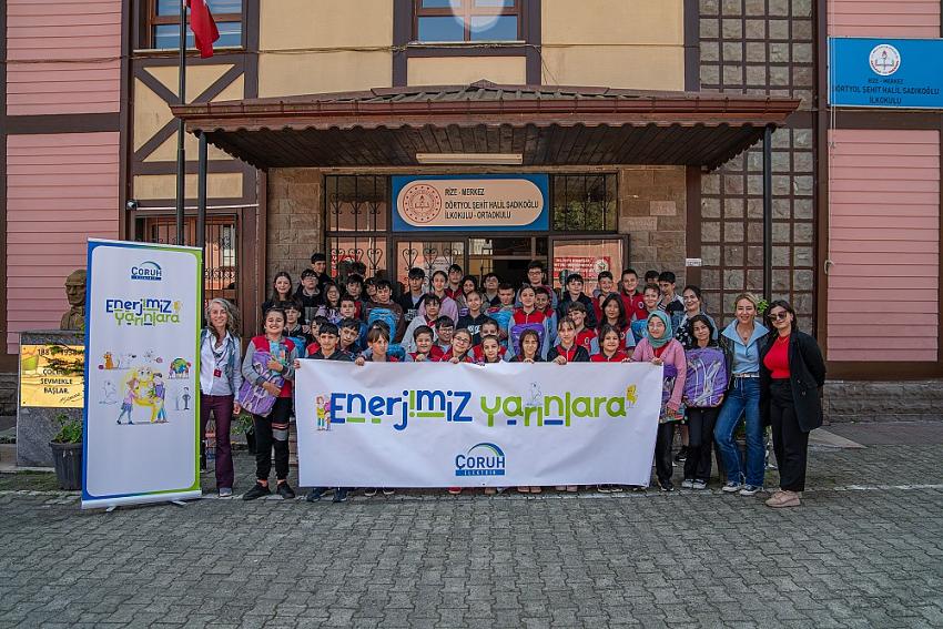 Aksa’nın Enerjimiz Yarınlara Projesi Trabzon ve Rize’de Öğrencilerle Buluştu