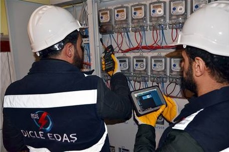 DEDAŞ'tan Kaçak Elektrik Kullanımını Önlemek için ‘Örnek Köy Projesi’