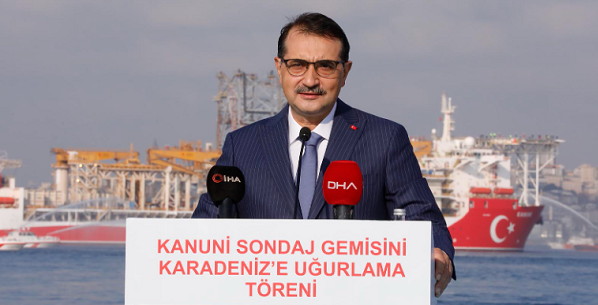 Türkiye'nin Üçüncü Sondaj Gemisi Kanuni Karadeniz'e Doğru Yola Çıktı
