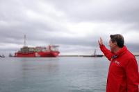 Türkiye’nin Yüzer Enerji Kalesi Karadeniz’e Uğurlandı