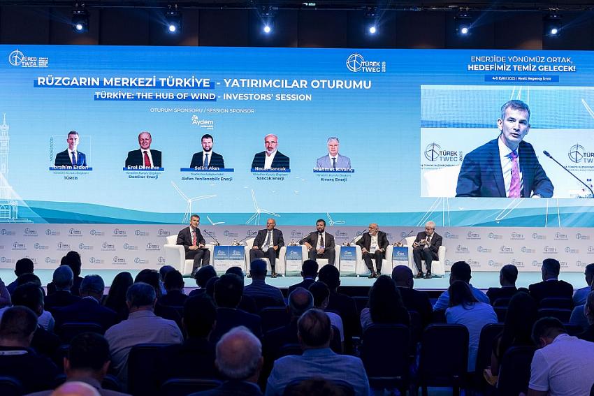 Türkiye’nin Rüzgar Enerjisi Vizyonu TÜREK 2025’te Yatırımcılarla Tartışıldı