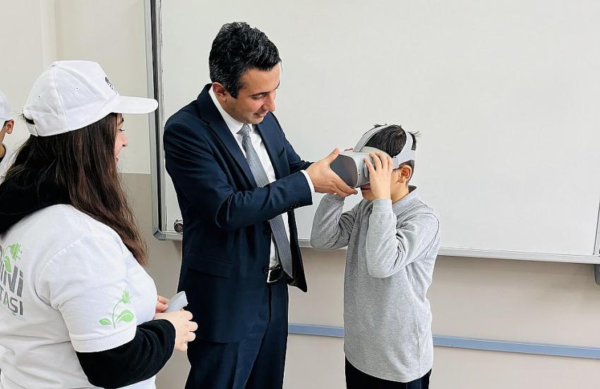 UEDAŞ Çocuklara VR Teknolojisi İle Enerji Tasarrufunu Aşılıyor 